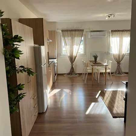 Apartman Mary's Pool