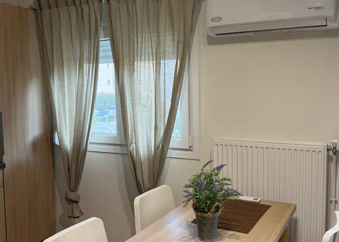 Apartman Mary's Pool Peraía